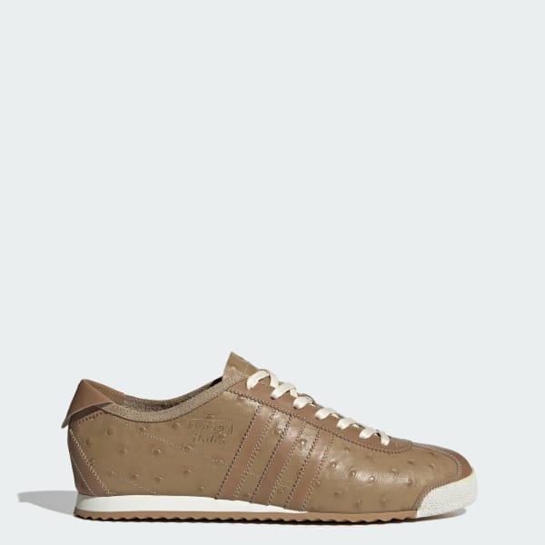 bruine adidas schoen